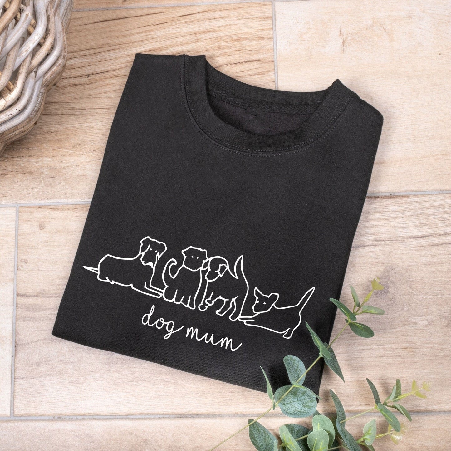 Dog Mom Tee New V7