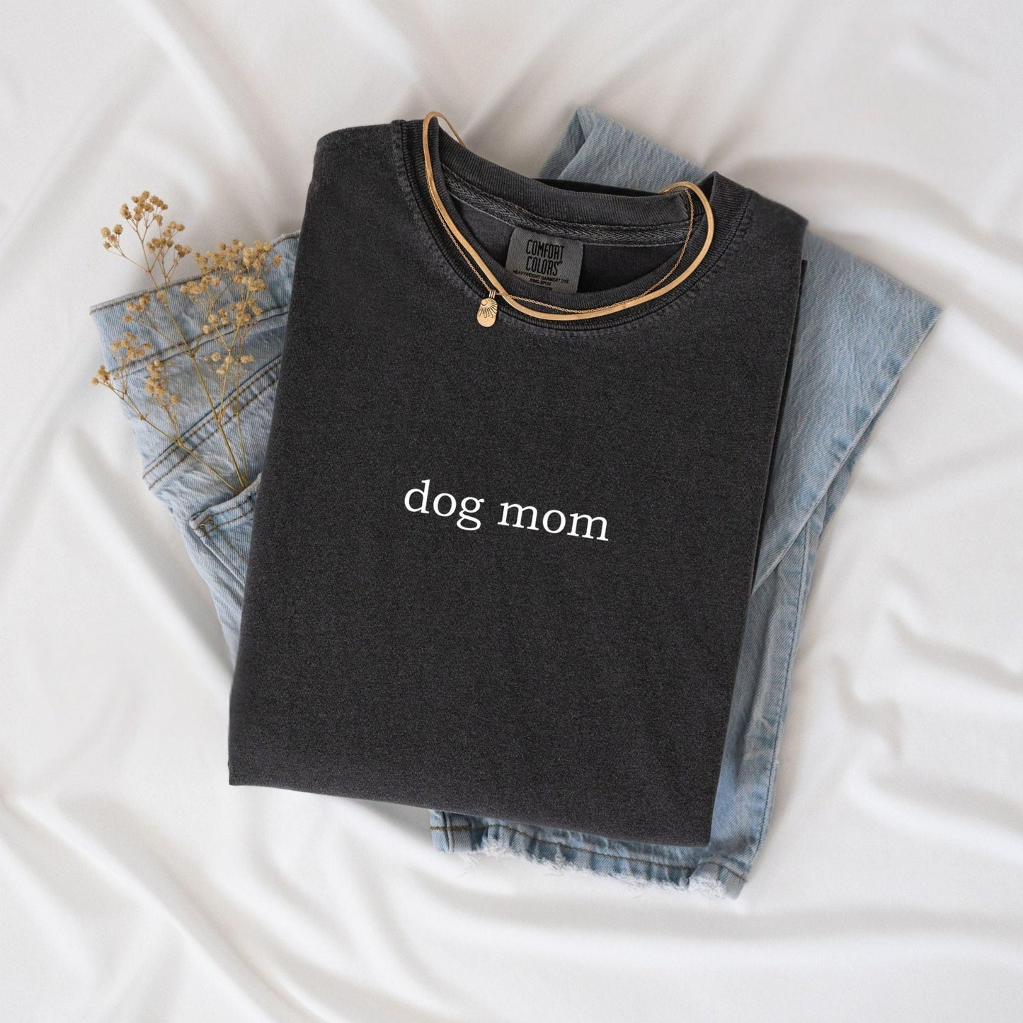 Dog Mom Tee V4