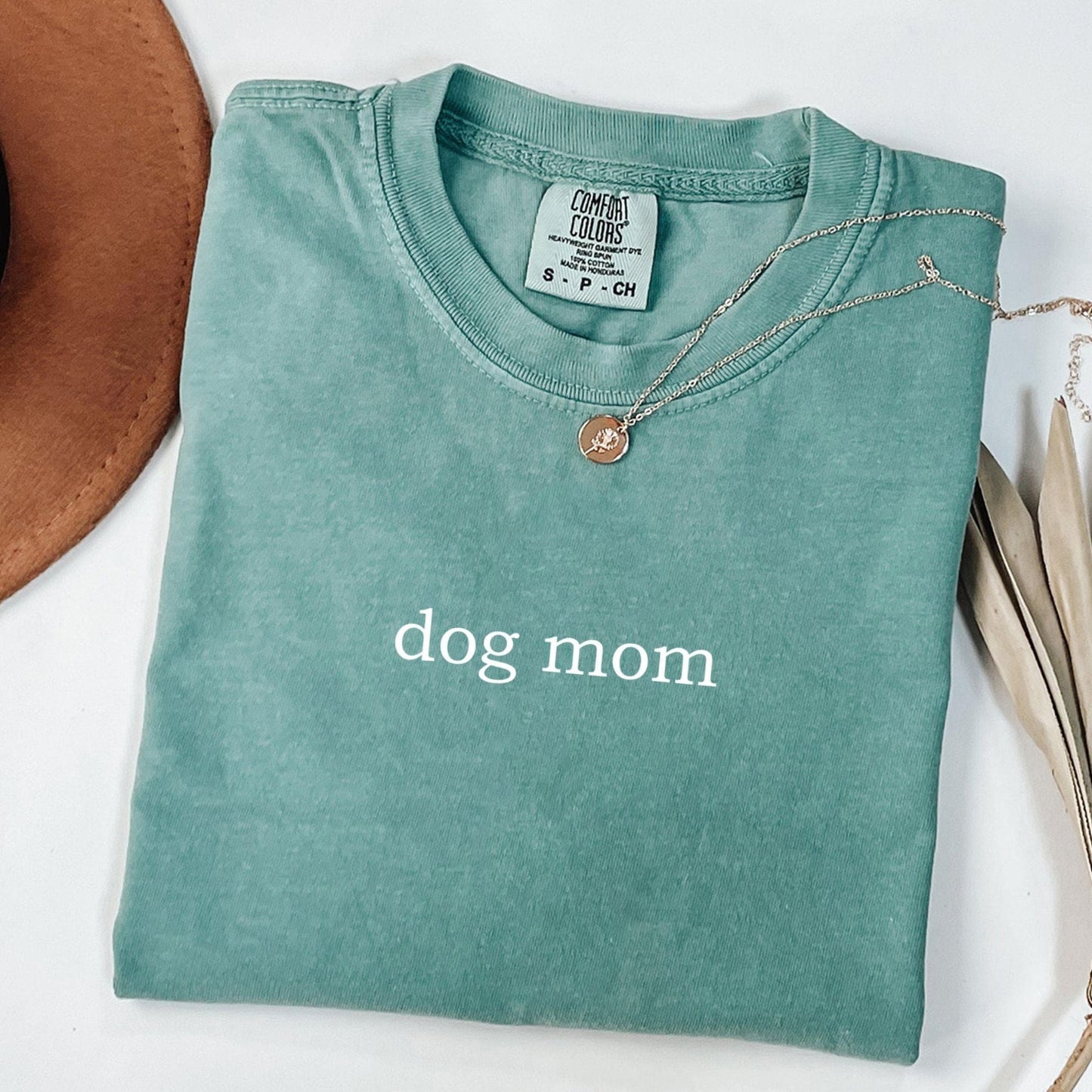 Dog Mom Tee V4