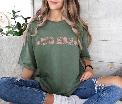 Dog Mom Tee V12