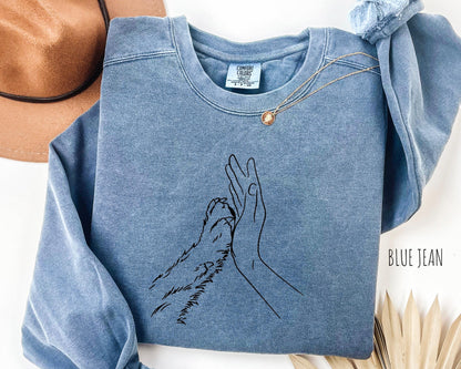 Hand & Paw Tee V4