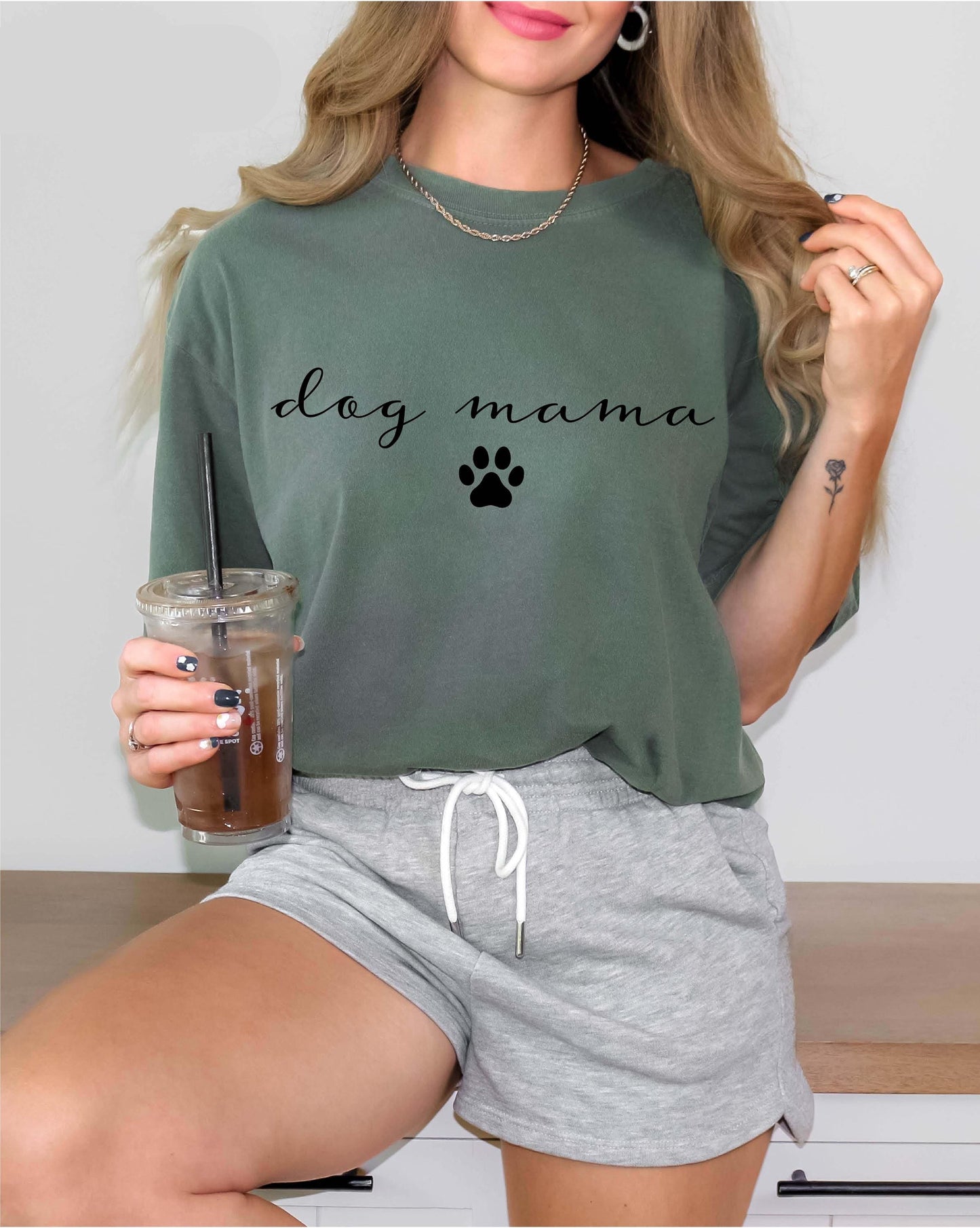 Dog Mama Slogan Tee