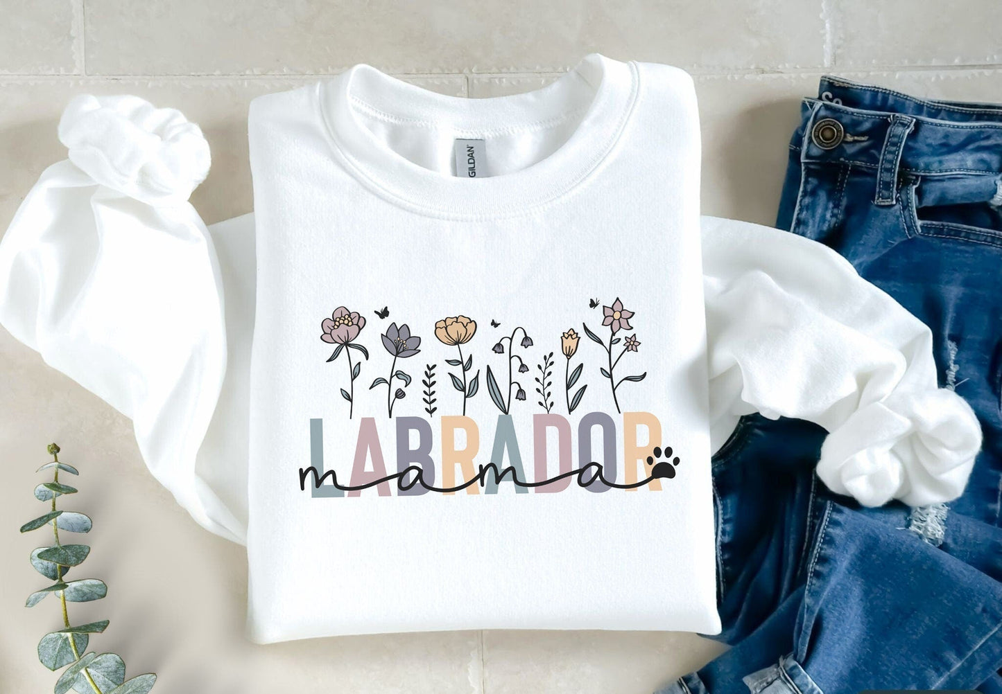 Labrador Mama Sweater V3